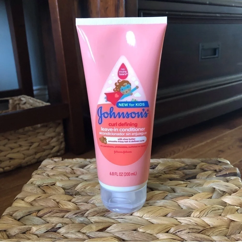 Johnson’s Curl Defining leave-in conditioner